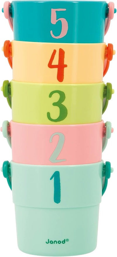 Stack of five colorful plastic buckets numbered 1 to 5 with small side handles and the Janod logo at the base.