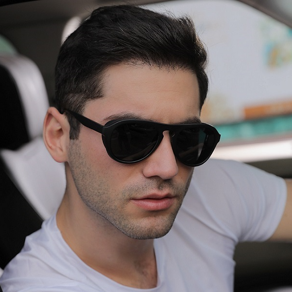 Black HD polarized sunglasses with anti-blue ray coating and hydrophobic lenses, stylish and protective eyewear by dealonline.co.nz