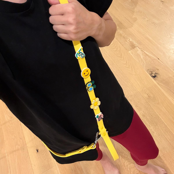 Yellow customizable dog lead from Walkieez, showing a close-up of the adjustable nylon leash with a metal clip.