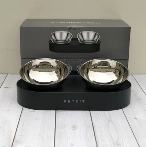 Elevated Pet Feeding Bowls