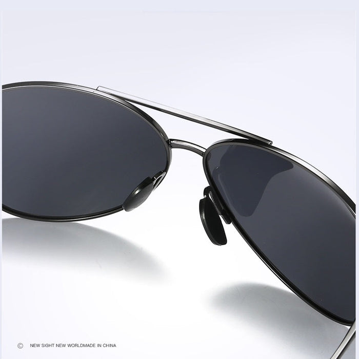 Black HD polarized sunglasses with blue ray protection and hydrophobic coating, includes case in four colors.