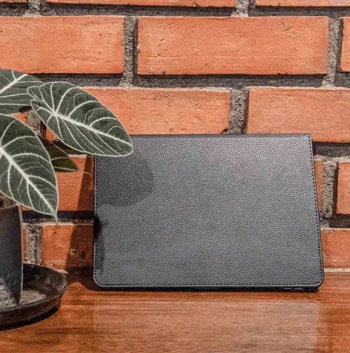 Techplus iPad Pro 11 4th Gen 2022 rotating case with 360° slim protective cover, showing the sleek design and rotating stand functionality.