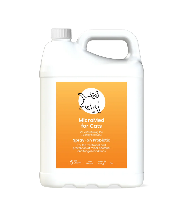 MicroMed for Cats Acute Care in 250ml bottle, immediate care solution for feline health, by MicroMed.