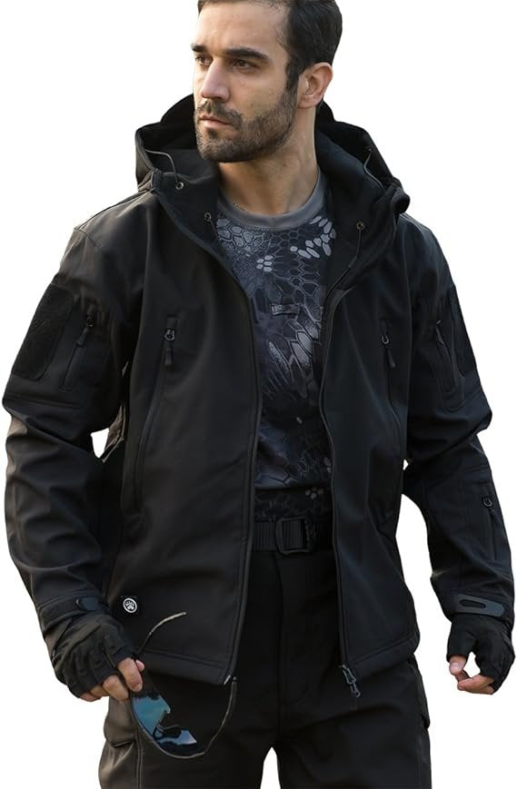 Military tactical soft shell jacket and cargo pants suit in size M to 3XL, featuring durable fabric and functional design.