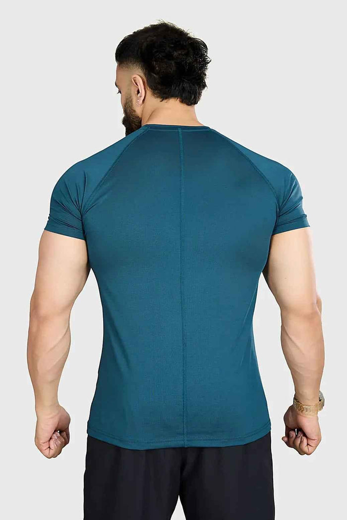 Fuaark Nz Orion Blue Dash T-shirt, casual men's T-shirt with blue dash pattern, perfect for active lifestyles and everyday wear.