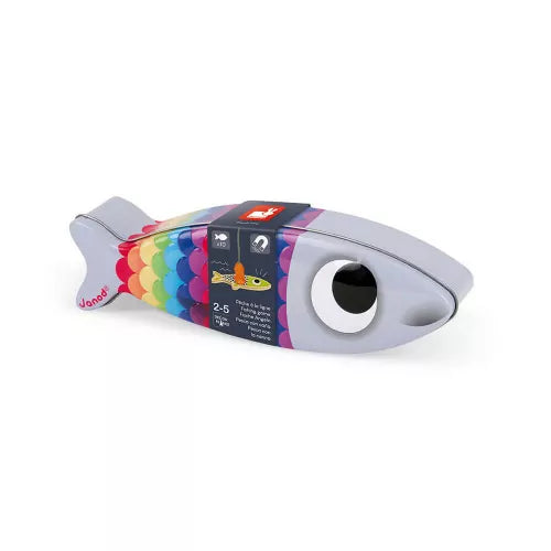 Fish-shaped silver metal tin with rainbow scales and a large eye, wrapped in a Janod branded sleeve.