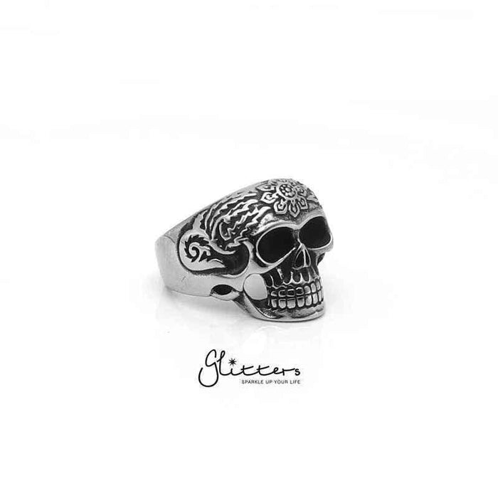 Stainless steel Day of the Dead sugar skull ring with colorful decorative engravings, from Glitters jewelry collection.