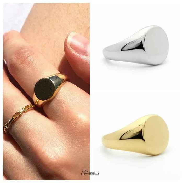 Gold stainless steel round signet ring by Glitters, showcasing a polished, sleek band with a classic signet design.