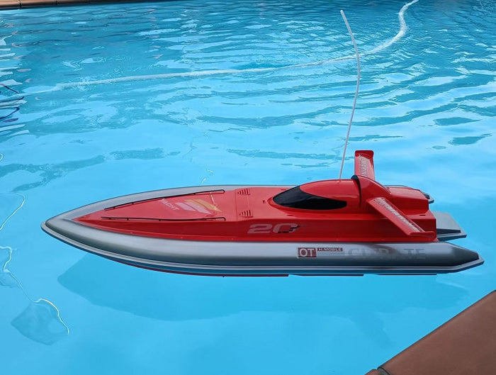 Dealonlinenz high-speed R/C racing boat, supper large L 80cm, shown on water with sleek design and vibrant colors.