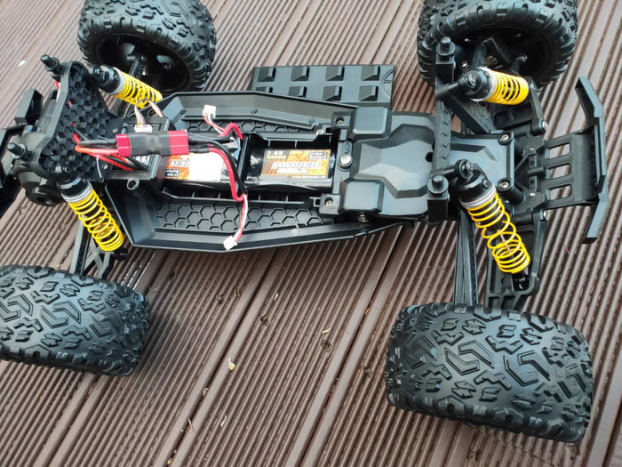 X-Large off-road RC Truggy with two batteries, high-speed 45km/h, 1:8 scale, electric-powered, rugged design.